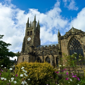 credit-linda-bussey-Tideswell-cathedral