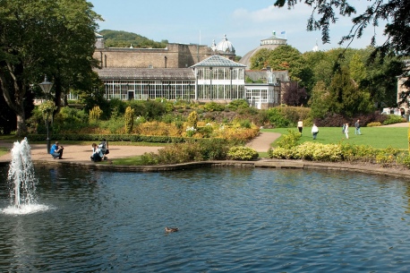 credit linda-bussey-pavilion-gardens-2